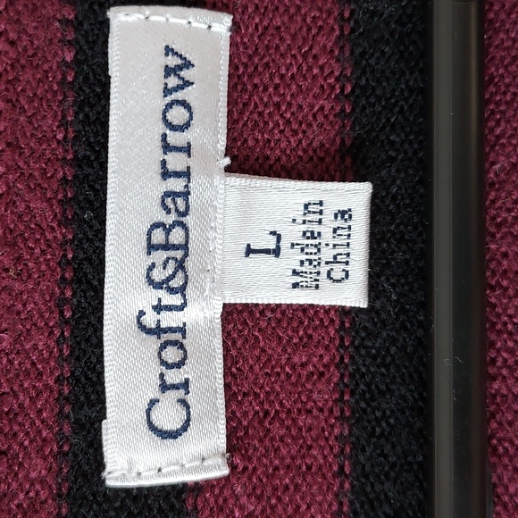 Croft & Barrow large long sleeve top/sweater maroon w/pinks black - Picture 5 of 14